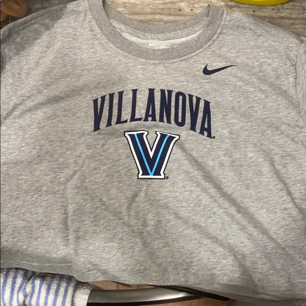 Nike Villanova Crop Top